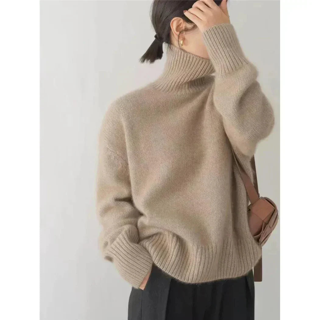 Arvae™ Elena | Stylish Turtleneck